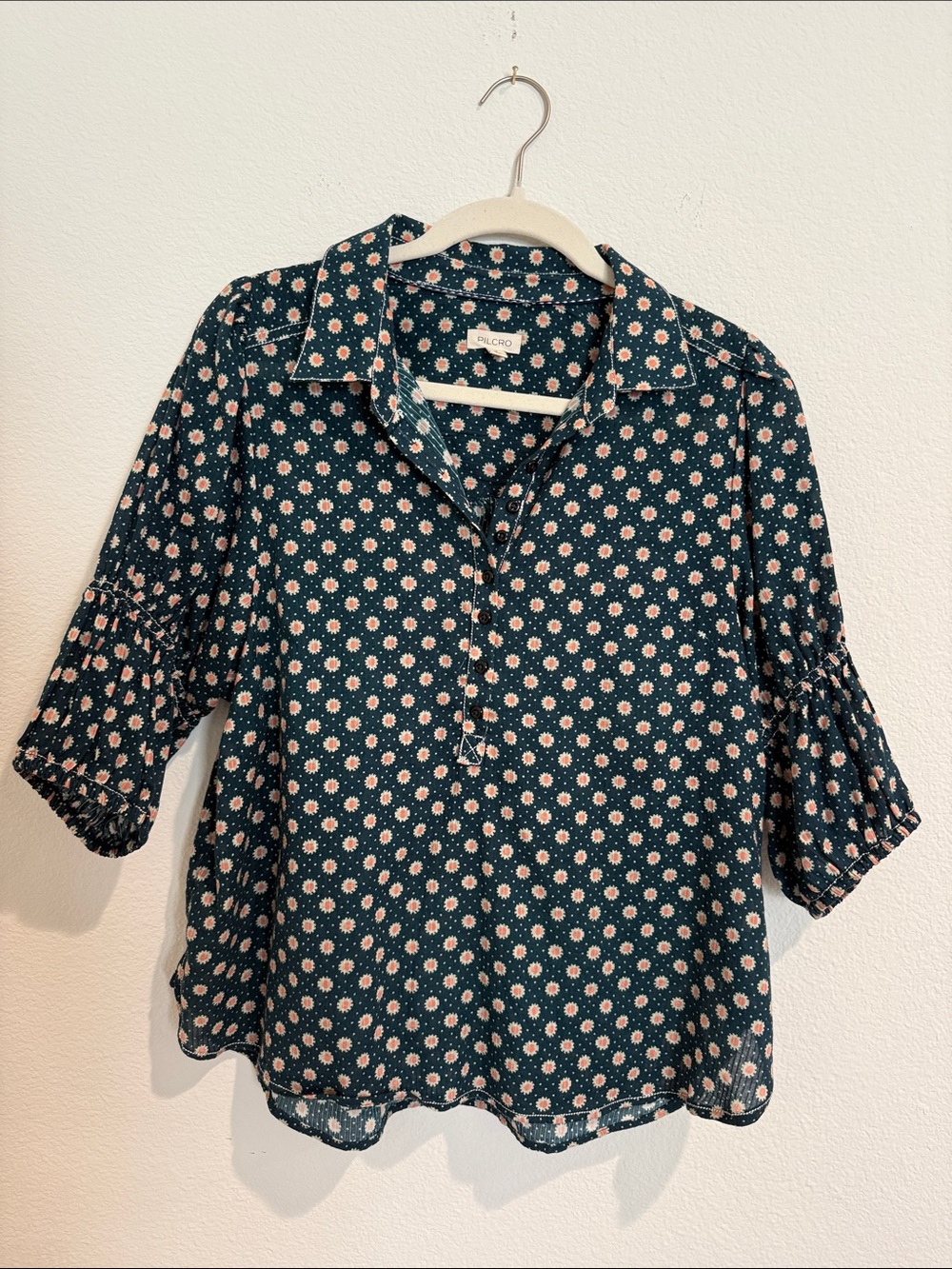Pilcro Navy Floral Button-Front Peasant Top